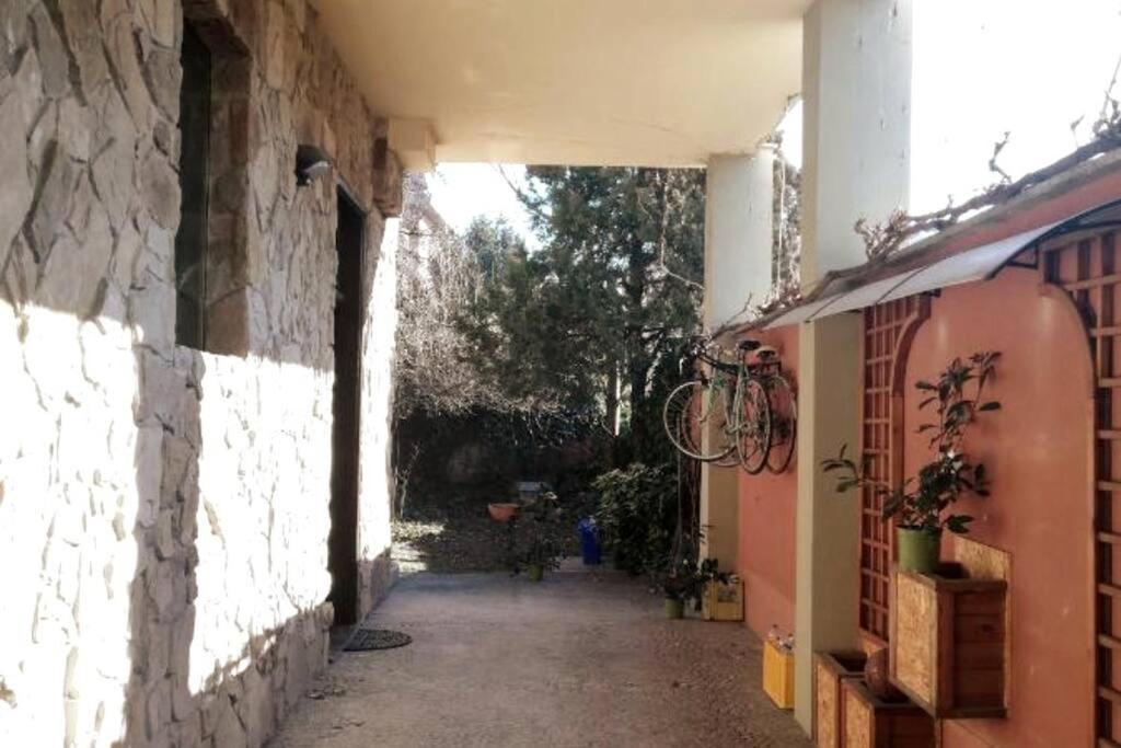 Una Pratica Mansardina Turim Exterior foto
